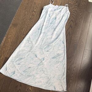 NWT - DYNAMITE - White and Blue Marble Midi Dress